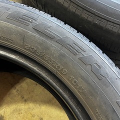 【235/55R19】 ブリヂストン 4本の画像