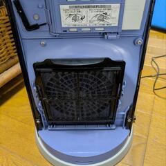 シャープ プラズマクラスター 冷風・衣類乾燥除湿機 PF-ETC1（2012年製）の画像
