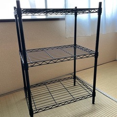 スチールラックの画像