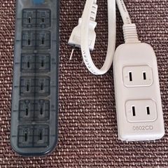 【まとめ売り】電源タップ　40cm、2m、2.5m、4.5mの画像