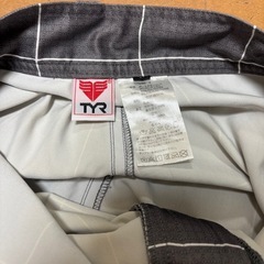 TYR ティア 水陸両用 ハーフパンツ メンズ Mサイズの画像