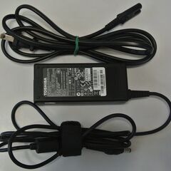 さらに値下げ！東芝 ノートPC用 純正ACアダプター PA3714U-1ACA  動作確認済の画像