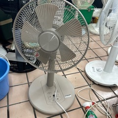 ヤマゼン　　2024年　扇風機