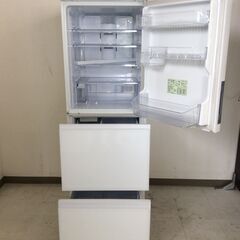 YJT10938【SHARP/シャープ 3ドア冷蔵庫】美品 2022年製 SJ-GW35H-R 家電 キッチン 冷蔵冷凍庫 両開きドア 自動製氷 350Lの画像