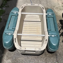 ファーストストライク　フロートボートの画像