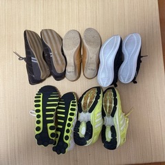 靴まとめて５足の画像