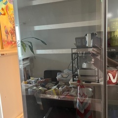　ラストチャンス　来週処分予定　食器棚の画像