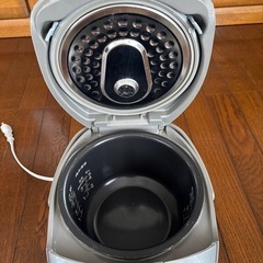 三菱IHジャー炊飯器　NJ-KH10-Sの画像