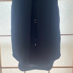 H&Mネイビーワンピの画像