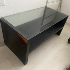 ガラステーブル