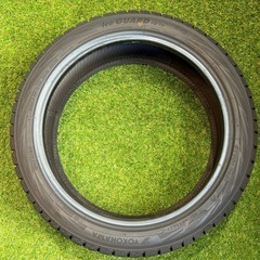 【美品】　レヴォーグに　225/45R18 ヨコハマ　アイスガード7 交換工賃込み　バリヤマ！！の画像