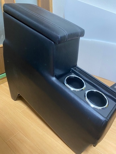 90系ヴォクシーコンソールボックス