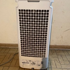 sharp 空気清浄機　KIJS40の画像