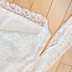 美品アルシーヴ　レースカットソーの画像