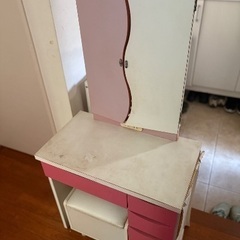 ドレッサー