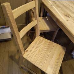 IKEA木製ダイニングテーブル 4椅子セットの画像