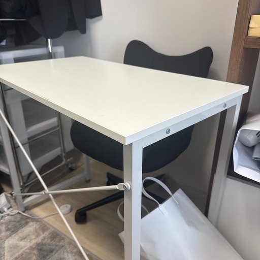 デスク、骨盤矯正　チェアーセット