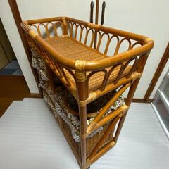 【最終】キャスター付き ラタン製ランドリーバスケットの画像