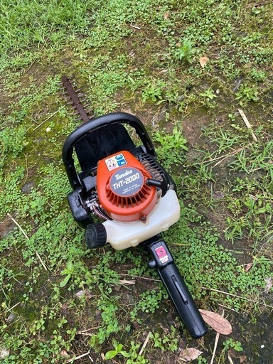 TANAKA THT-2000 エンジンヘッジトリマー 中古