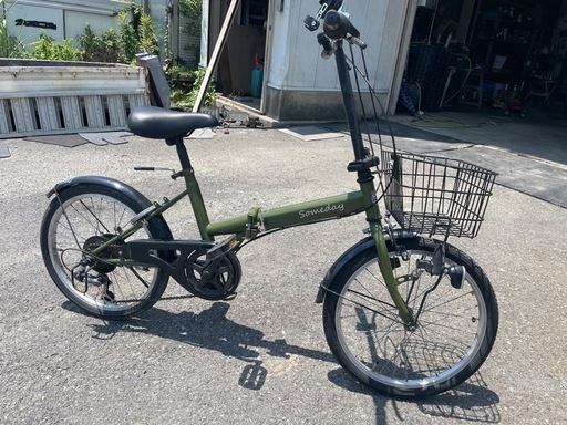 折り畳み自転車　20インチ　変速付き　ライト付き
