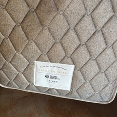 セミシングルマットレスになります、の画像