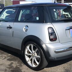 早い者勝ち　総額24.9万円　車検付き 　人気色　2トーンカラー　カスタム多数　ミニクーパーの画像