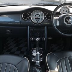 早い者勝ち　総額24.9万円　車検付き 　人気色　2トーンカラー　カスタム多数　ミニクーパーの画像