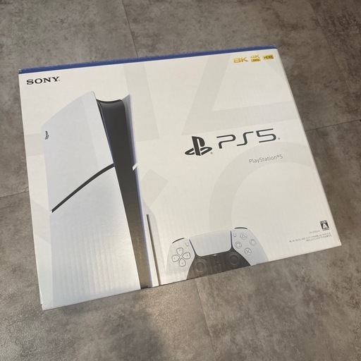 早い者勝ち！【極美品】新型PlayStation 5 slim（CFI2000）本体