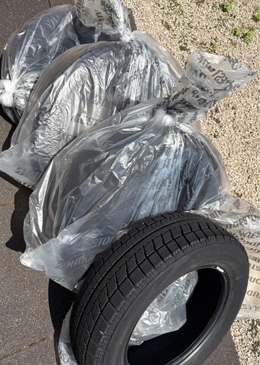 スタッドレスタイヤ　155/65R13