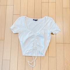 ZARA ショート丈　半袖カットソー