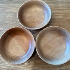 美品✨木製小皿の画像