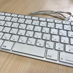 Apple 純正 USB有線キーボード A1243の画像
