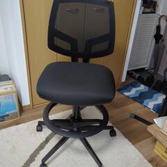 オフィスチェアの画像