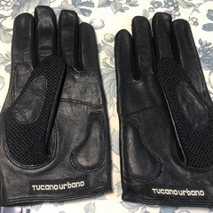 TUCANO URBANO製メッシュグローブ(新品)の画像