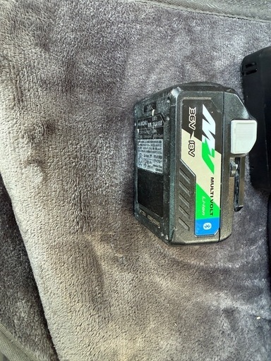 ハイコーキバッテリー 充電器セット