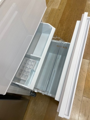 【トレファク ラパーク岸和田店】TOSHIBA ３ドア冷蔵庫 2021年製 326L 82L