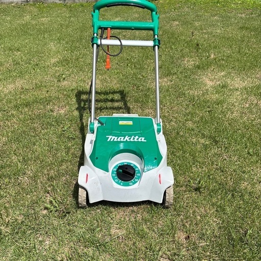 マキタ　　電動芝刈り機リール式