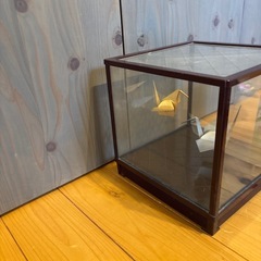折り鶴の置物の画像