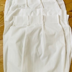 カーテンの画像