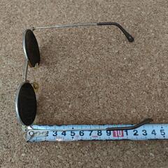 ラウンド サングラス 丸 ゴールド ブラックの画像