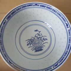 ラーメンどんぶりの画像