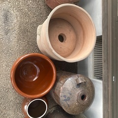 醤油瓶、火鉢など(取引先決定)の画像