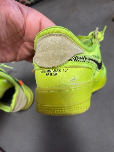 NIKEエアーフォース早い者勝ち