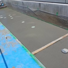 コンクリート工事スタッフ募集！未経験OK！副業・Wワーク歓迎！の画像