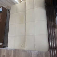 ソファーベッドの画像