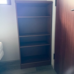 木製本棚の画像