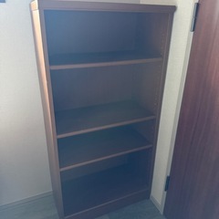木製本棚の画像
