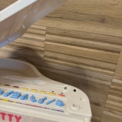 おもちゃのピアノ
の画像