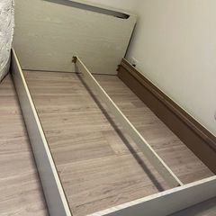 ダブルベットフレーム