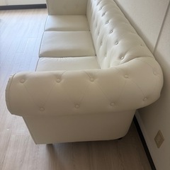 ソファーの画像